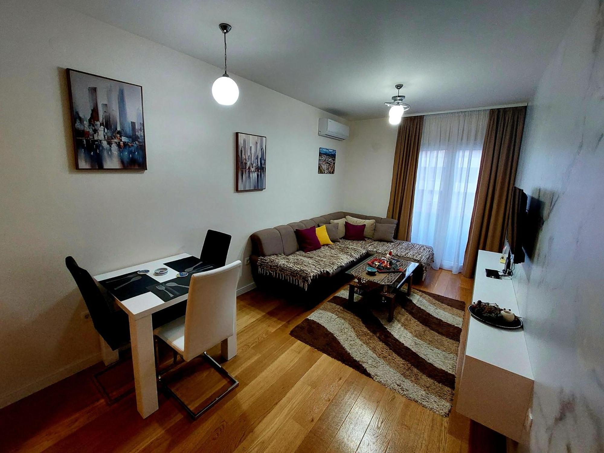 New York - Central Point Podgorica Chambre photo